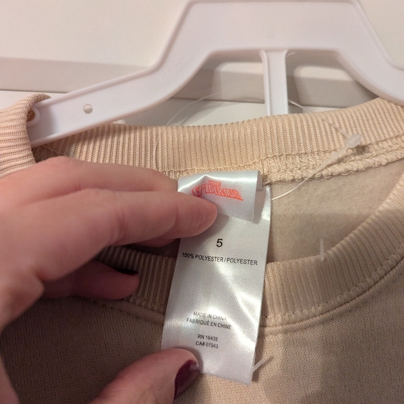 Three Marvel Spiderman Sets, Blue/Grey/Beige (All three) - Picture 12 of 13